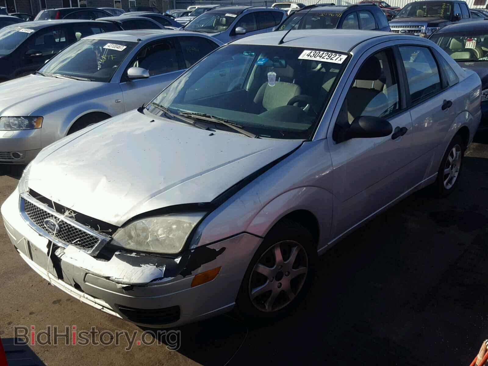 2005 FORD FOCUS - VIN: 1FAHP34N85W232085 - Фото 2