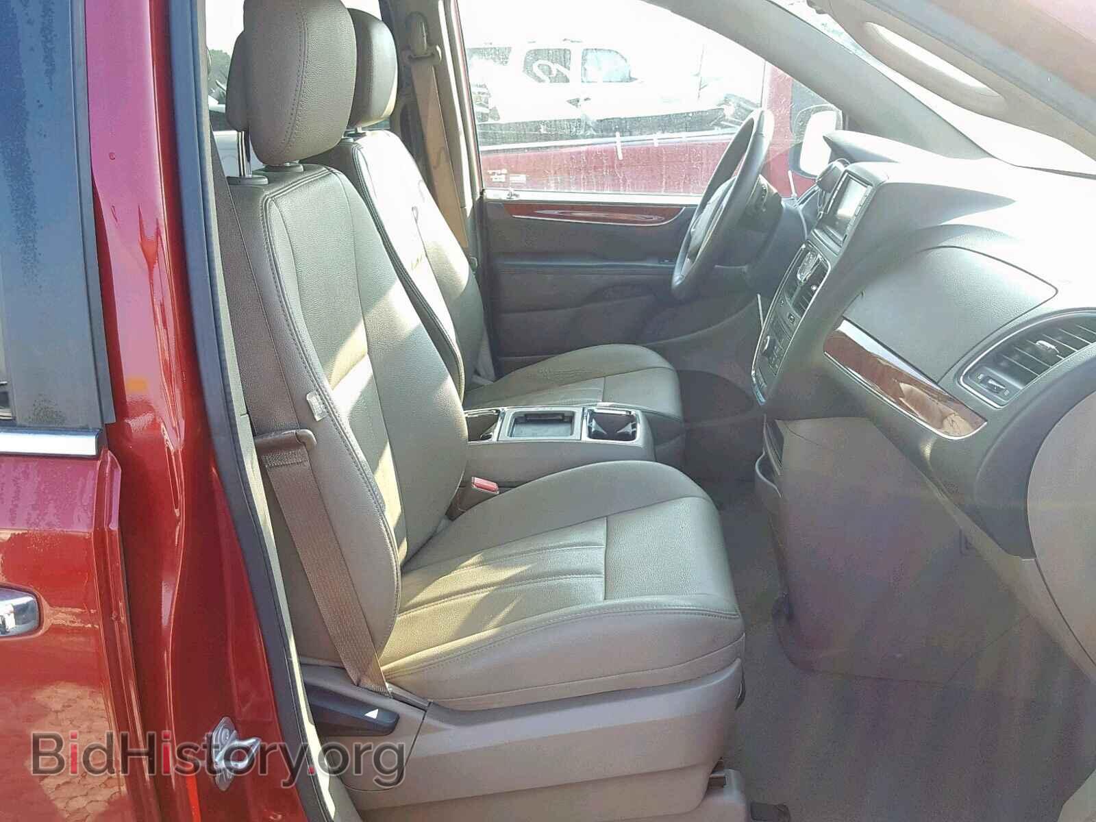 2015 CHRYSLER TOWN & COU - VIN: 2C4RC1BG4FR595920 - Фото 5