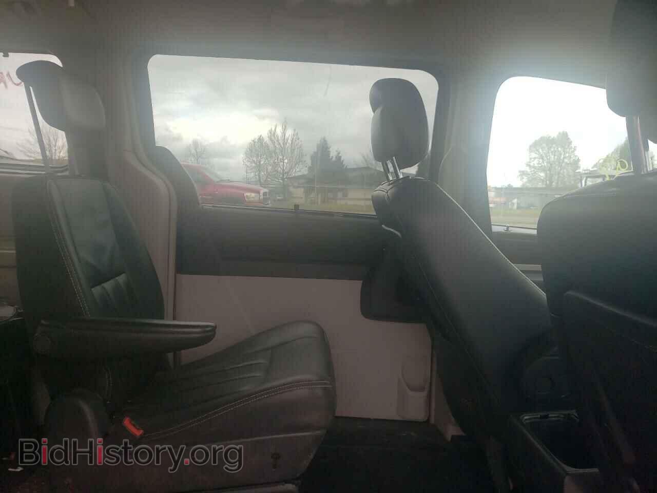 2010 CHRYSLER MINIVAN - VIN: 2A4RR8D17AR479808 - Фото 6