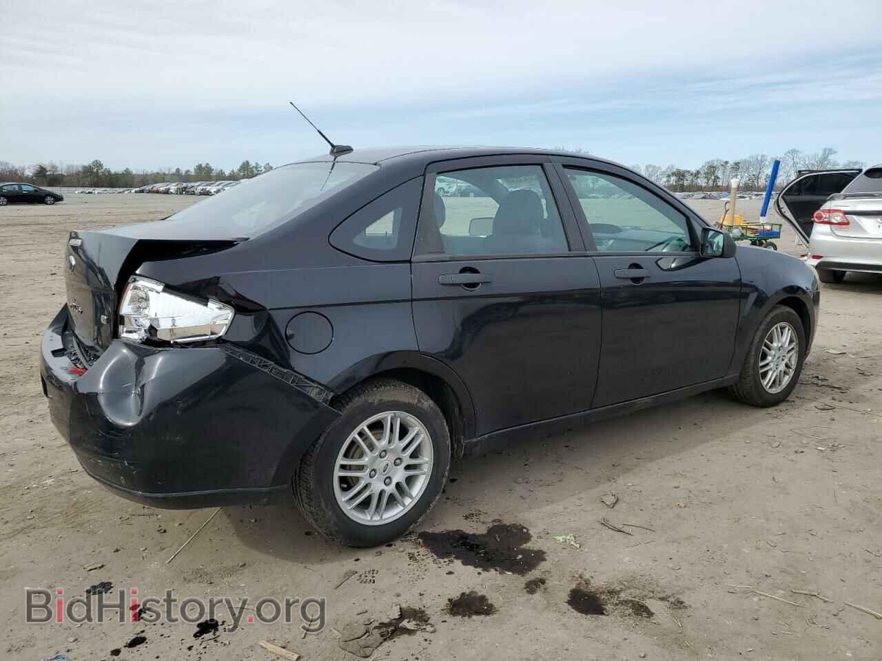 2011 FORD FOCUS - VIN: 1FAHP3FN3BW102384 - Photo 3