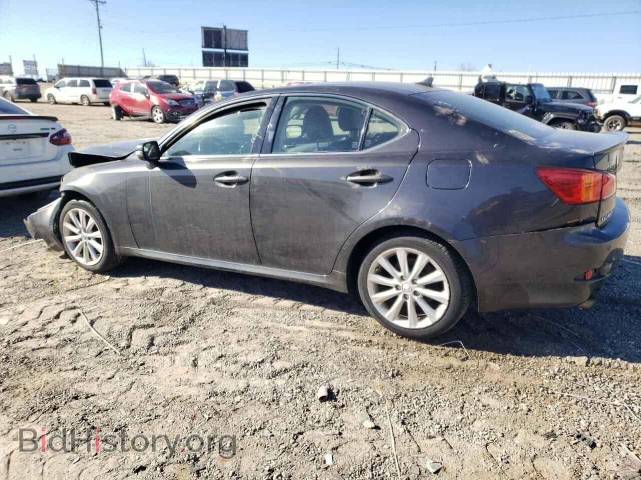 2010 LEXUS IS - VIN: JTHCF5C27A5038799 - Photo 2