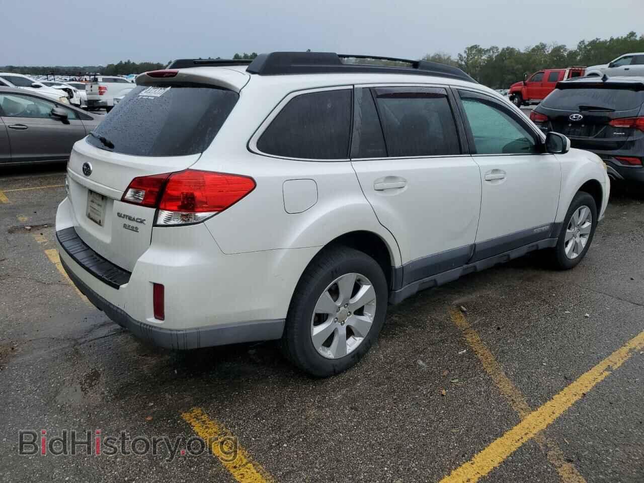 2011 SUBARU OUTBACK - VIN: 4S4BRBBC2B3346095 - Фото 3