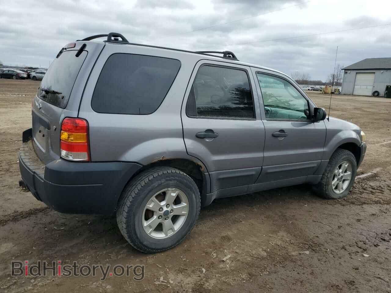 2007 FORD ESCAPE - VIN: 1FMYU03117KA51979 - Фото 3