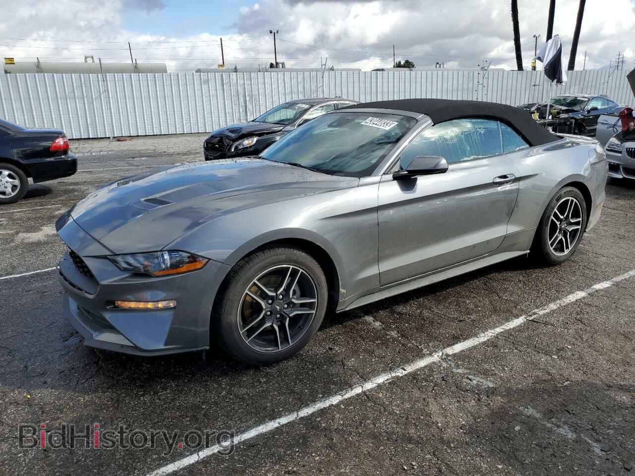 Photo 1FATP8UH2N5116517 - FORD MUSTANG 2022