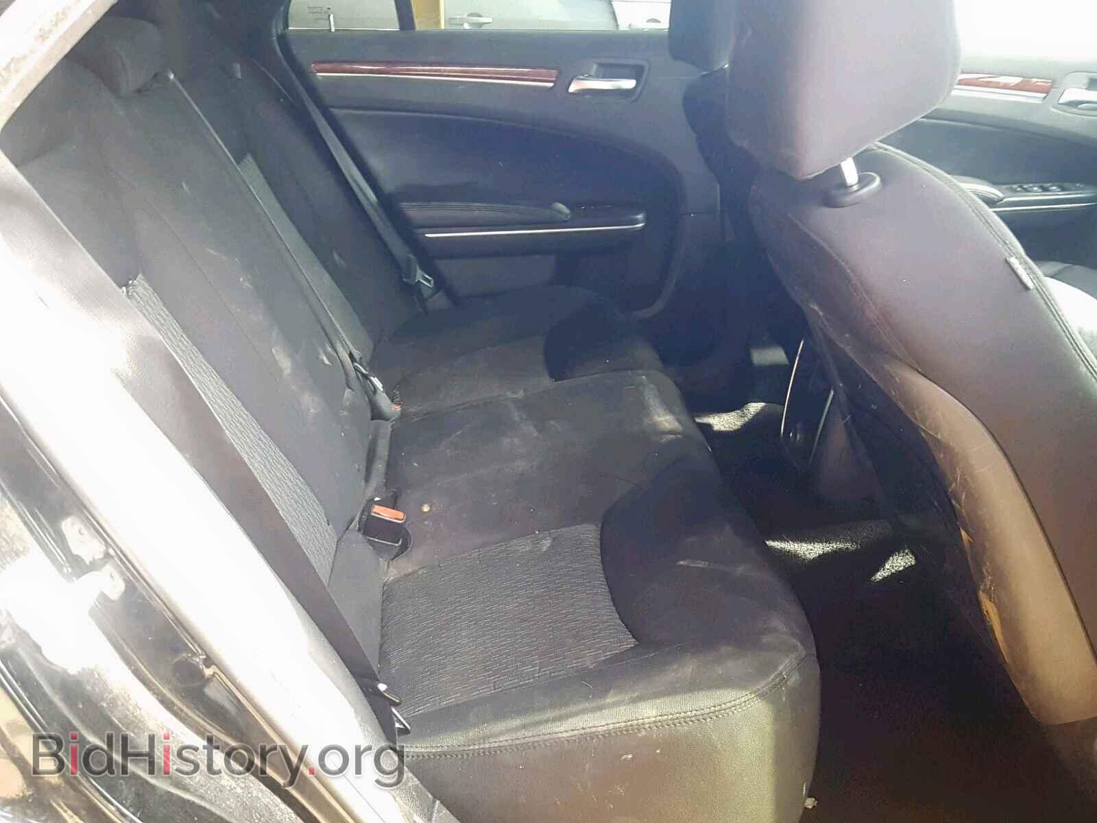 2012 CHRYSLER 300 - VIN: 2C3CCAAG4CH241277 - Фото 6