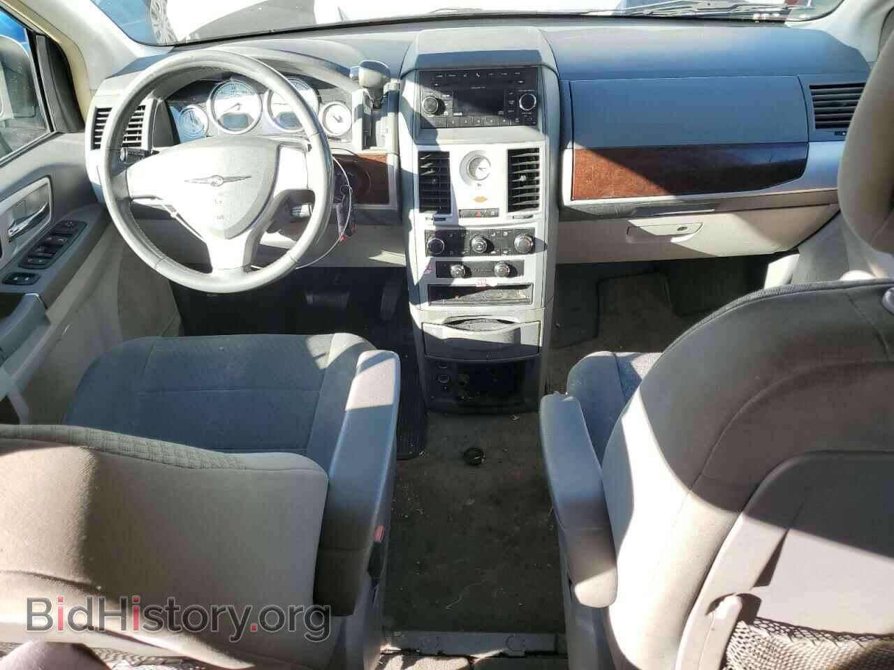 2010 CHRYSLER MINIVAN - VIN: 2A4RR5D17AR350773 - Фото 8