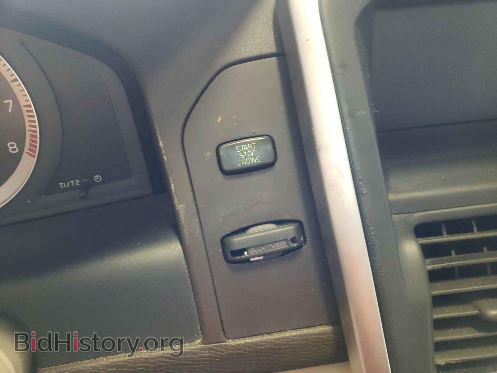 2010 VOLVO XC60 - VIN: YV4992DZ8A2019593 - Фото 9