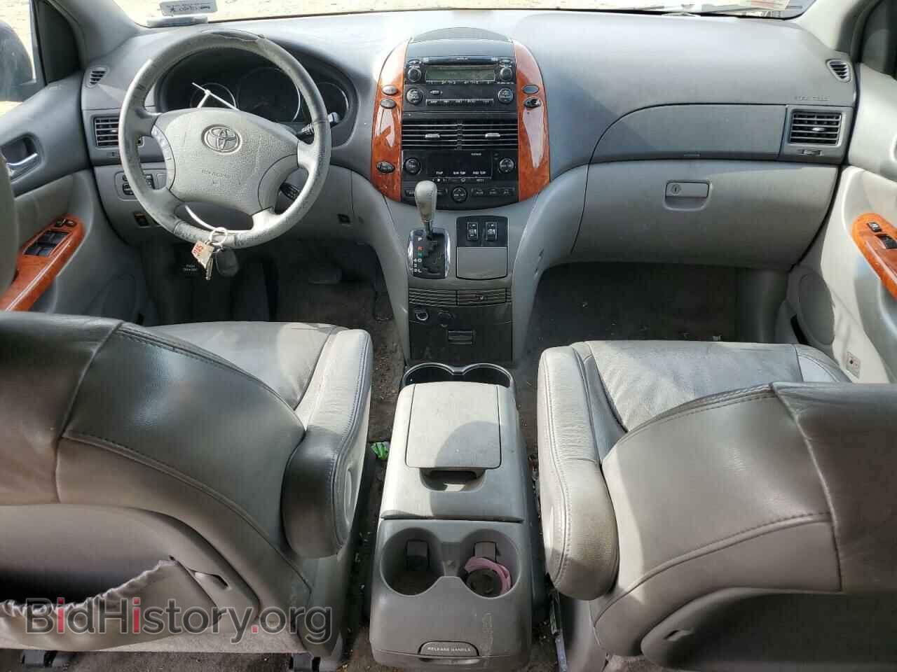 2010 TOYOTA All Models - VIN: 5TDYK4CC4AS341510 - Фото 8