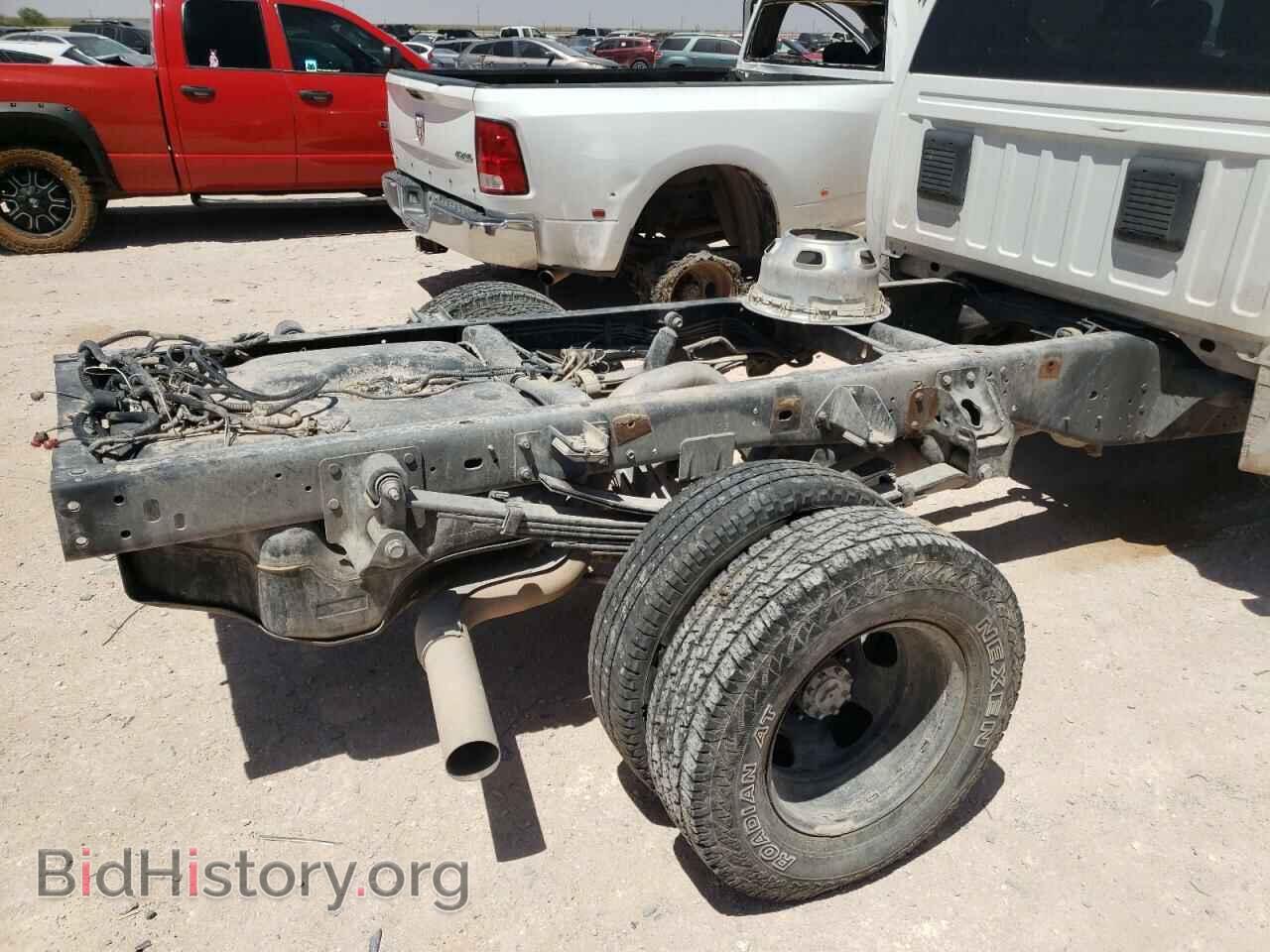 2018 RAM 3500 - VIN: 3C7WRTCL8JG397951 - Фото 9