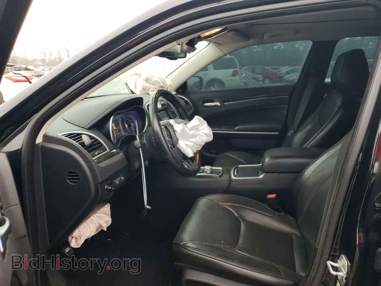 2019 CHRYSLER 300 - VIN: 2C3CCAEG8KH585655 - Фото 7