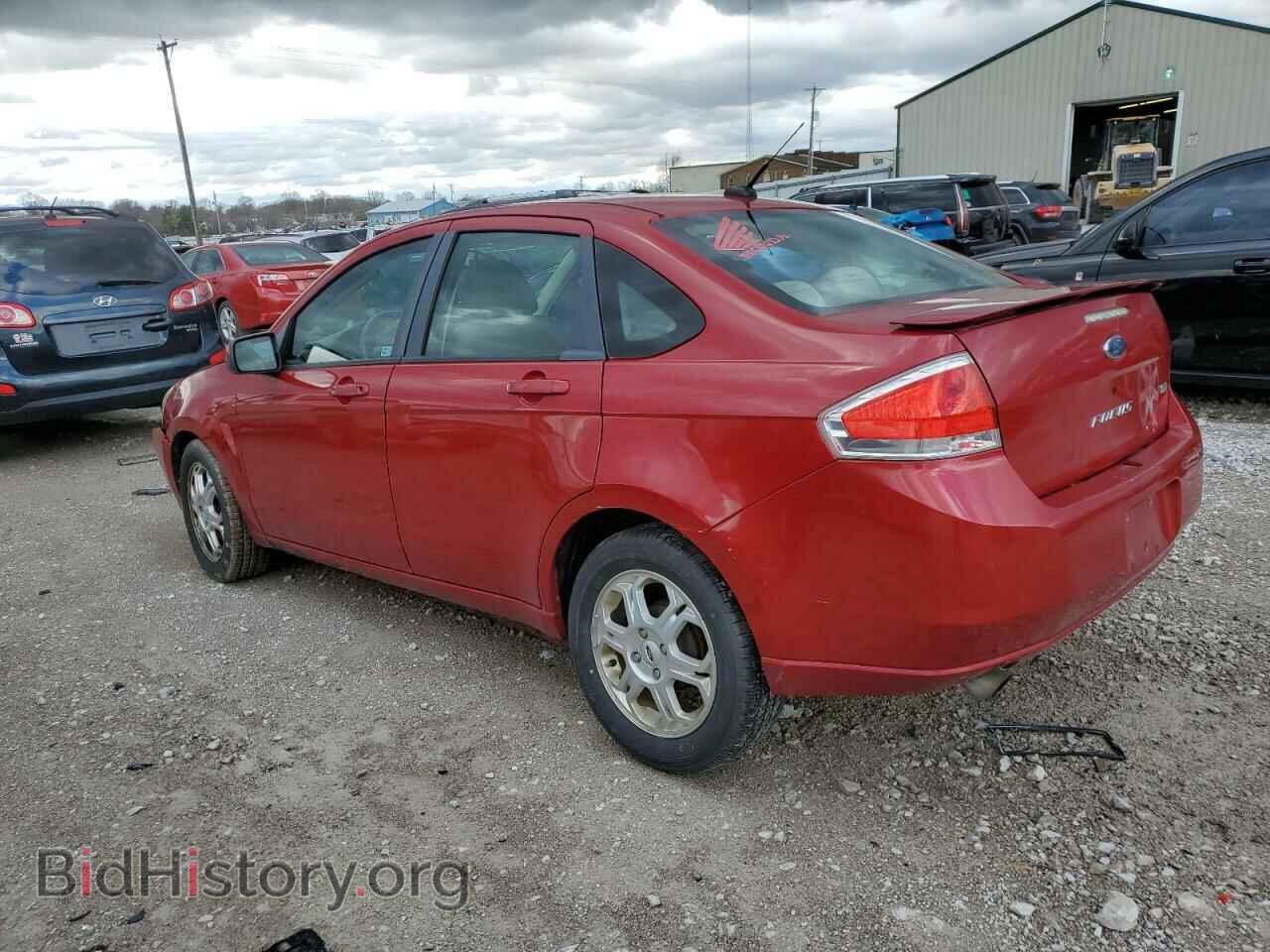 2009 FORD FOCUS - VIN: 1FAHP36N59W203419 - Фото 2