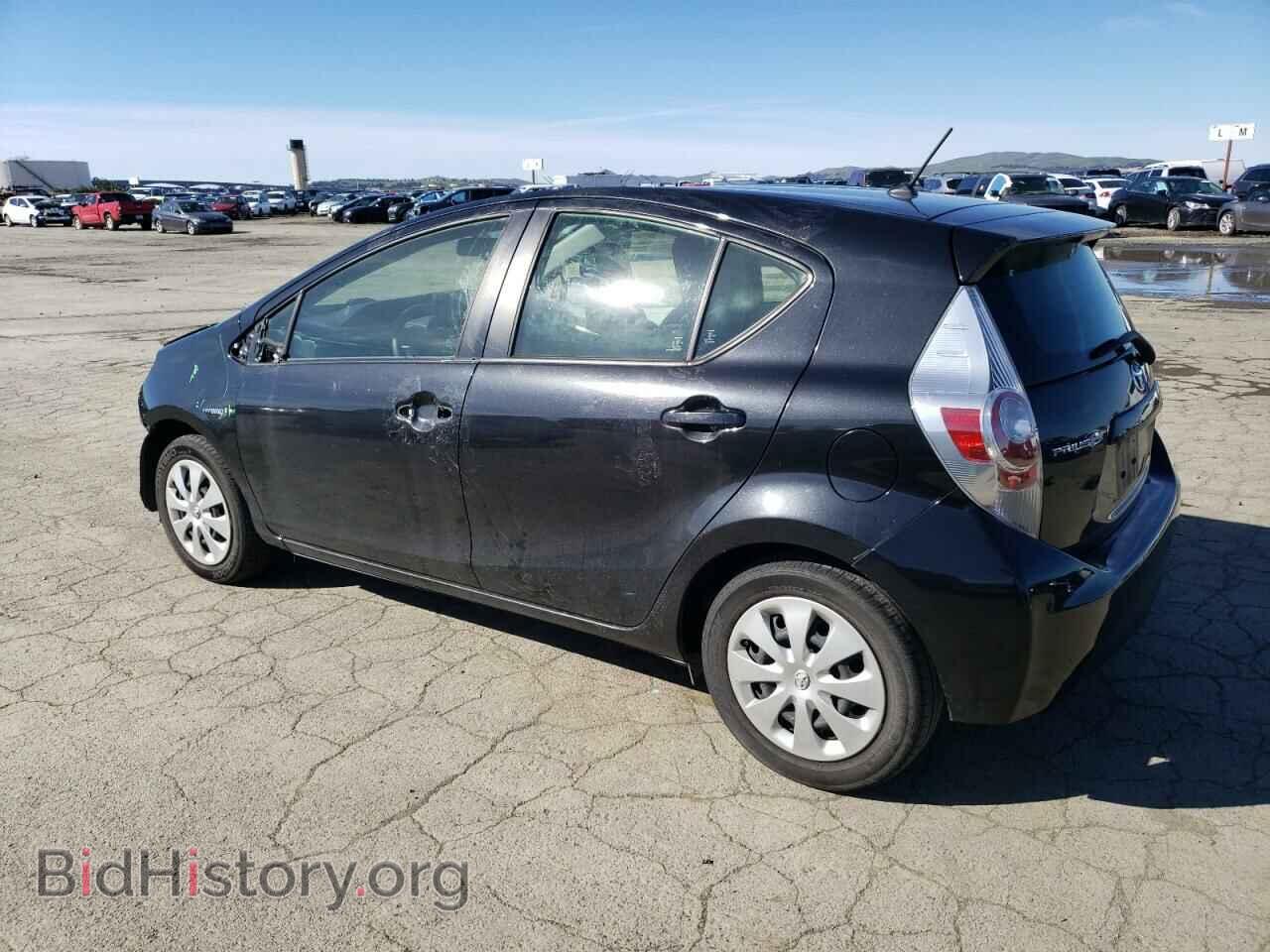 2014 TOYOTA PRIUS - VIN: JTDKDTB36E1082873 - Фото 2