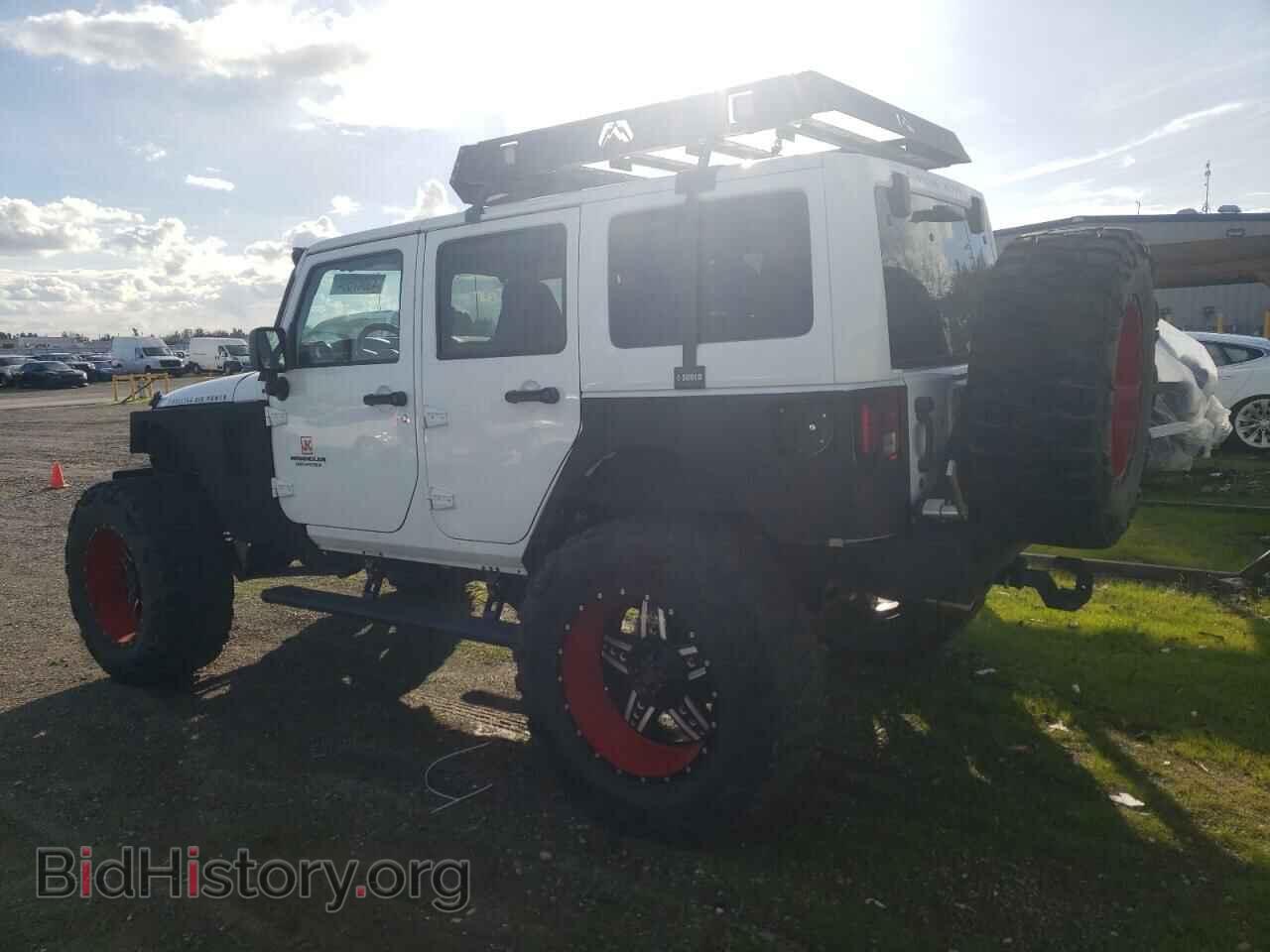 2016 JEEP WRANGLER - VIN: 1C4BJWEG2GL107901 - Фото 2