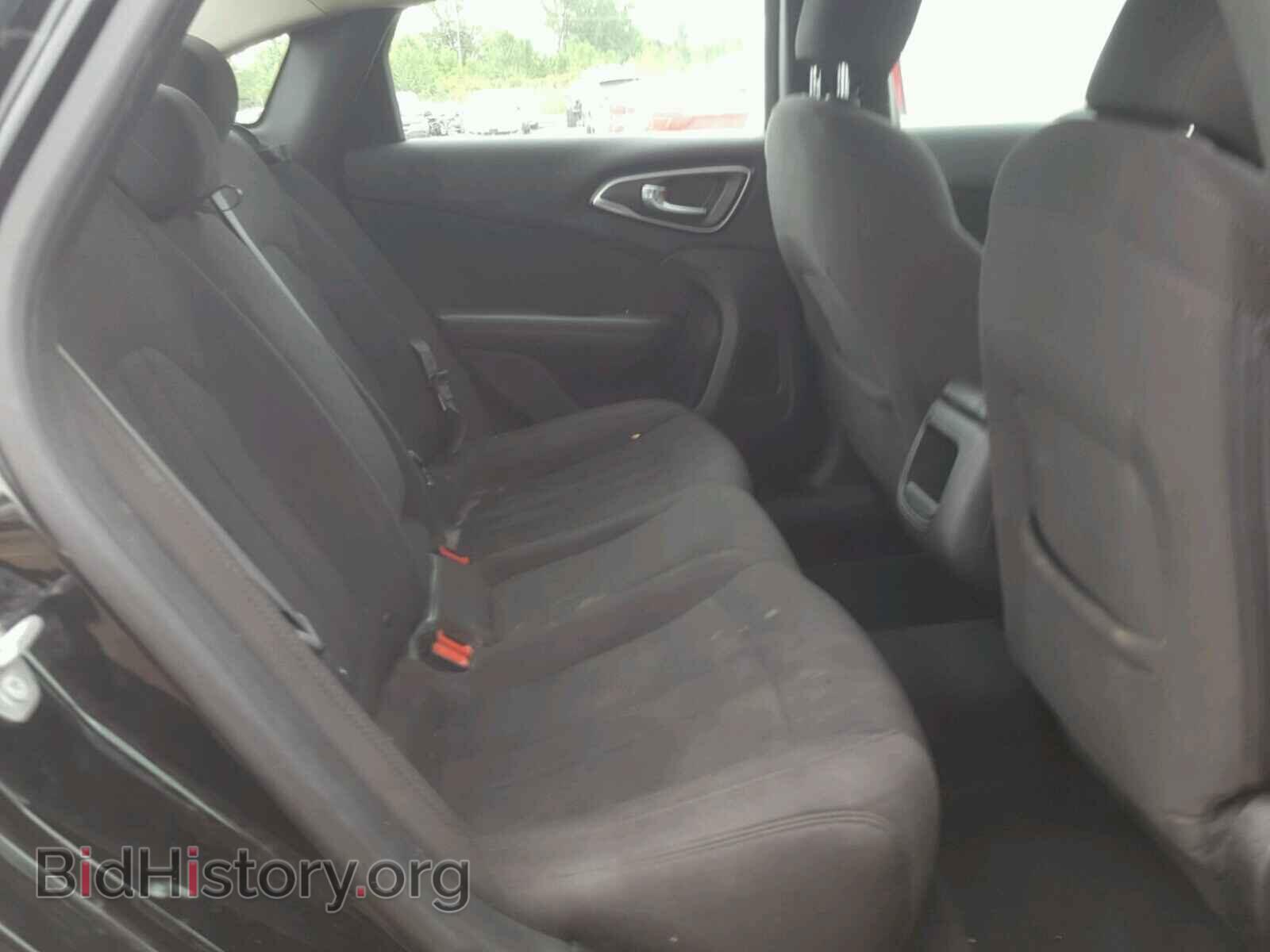 2015 CHRYSLER 200 - VIN: 1C3CCCAB5FN666230 - Photo 6