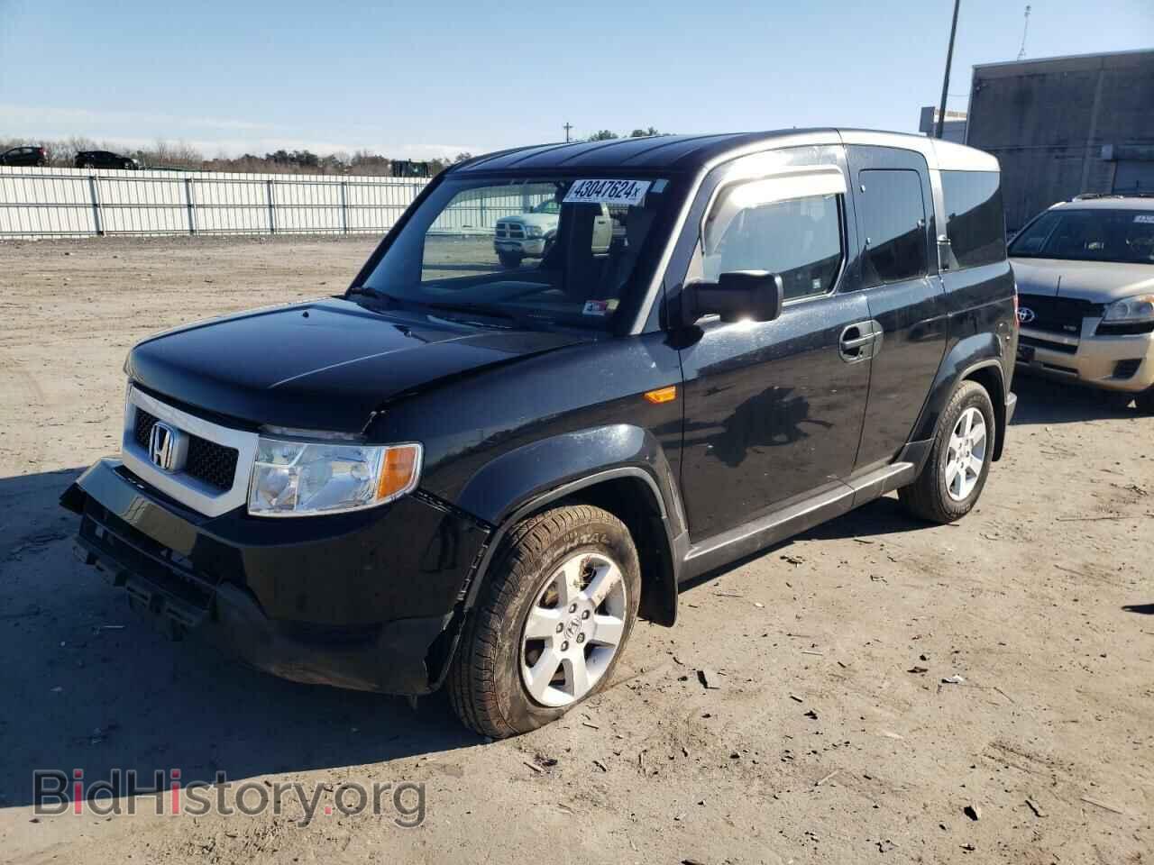Photo 5J6YH2H72BL001848 - HONDA ELEMENT 2011
