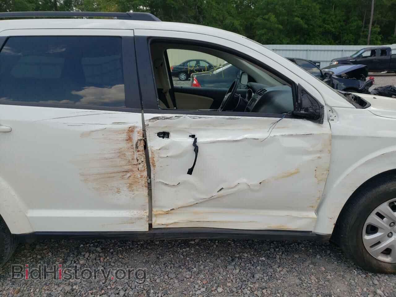2018 DODGE JOURNEY - VIN: 3C4PDCAB8JT443070 - Фото 9