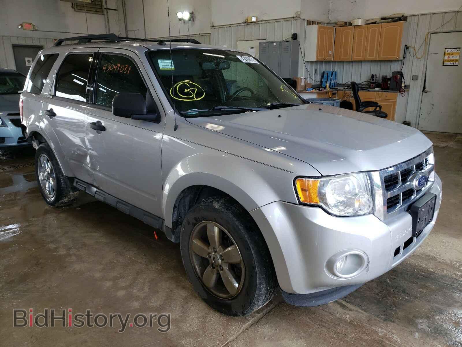 Фотография 1FMCU0D71BKB72582 - FORD ESCAPE 2011