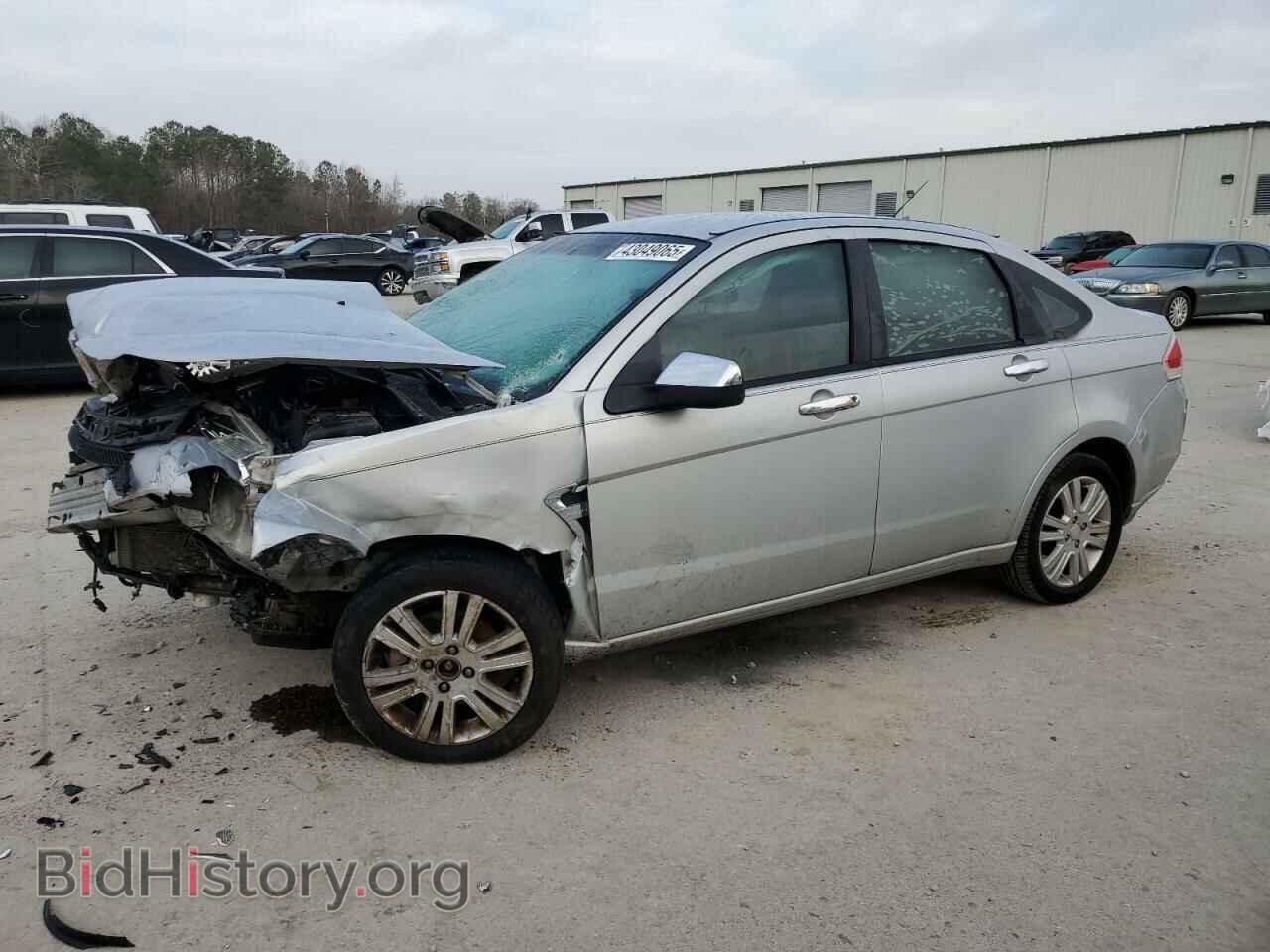 Photo 1FAHP35NX8W257671 - FORD FOCUS 2008