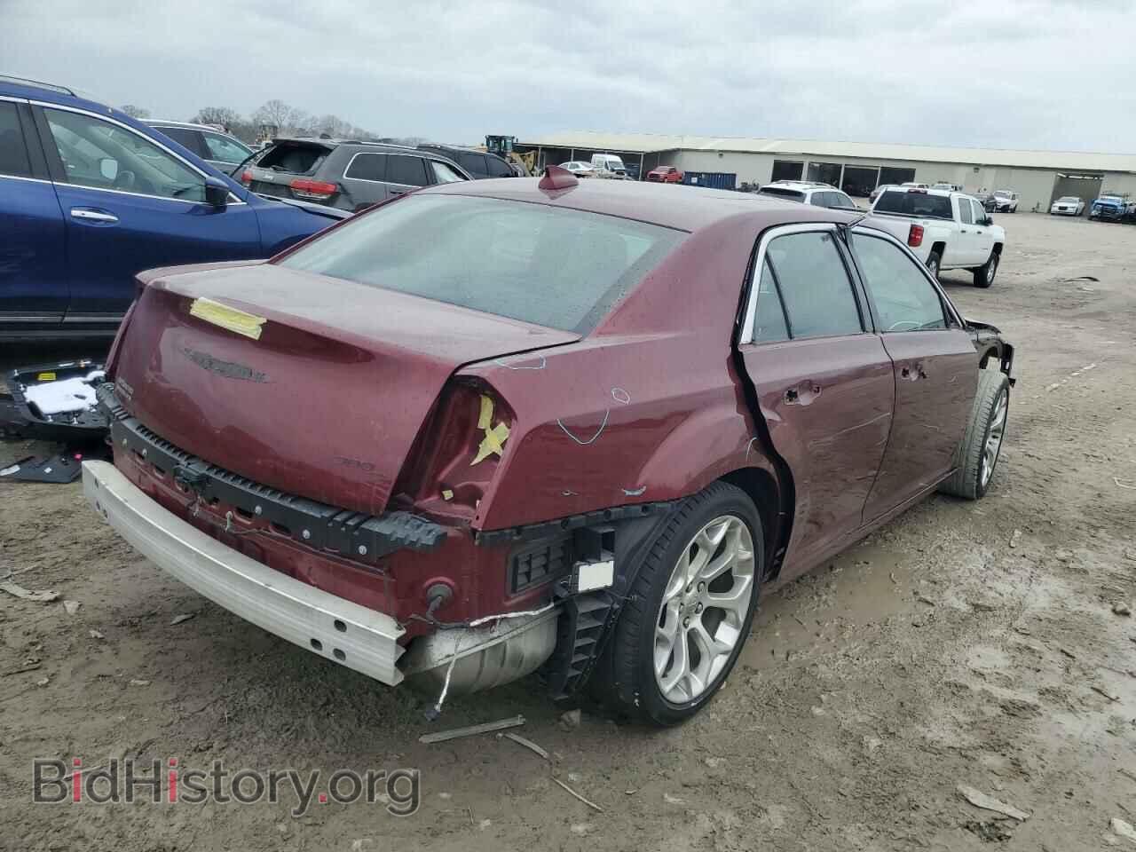 2017 CHRYSLER 300 - VIN: 2C3CCAPT8HH584525 - Фото 3