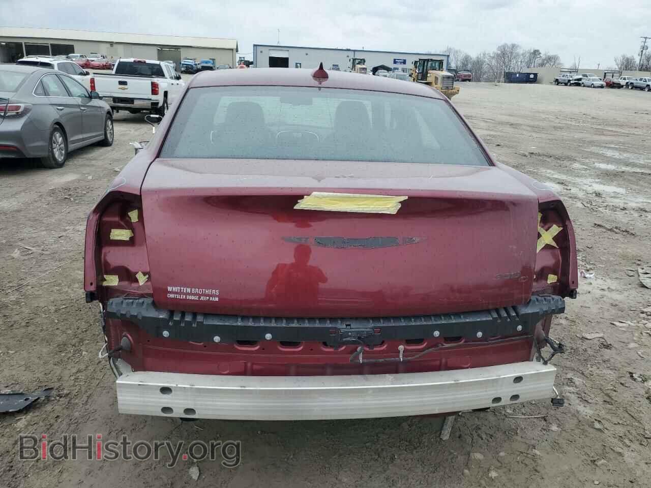 2017 CHRYSLER 300 - VIN: 2C3CCAPT8HH584525 - Фото 6