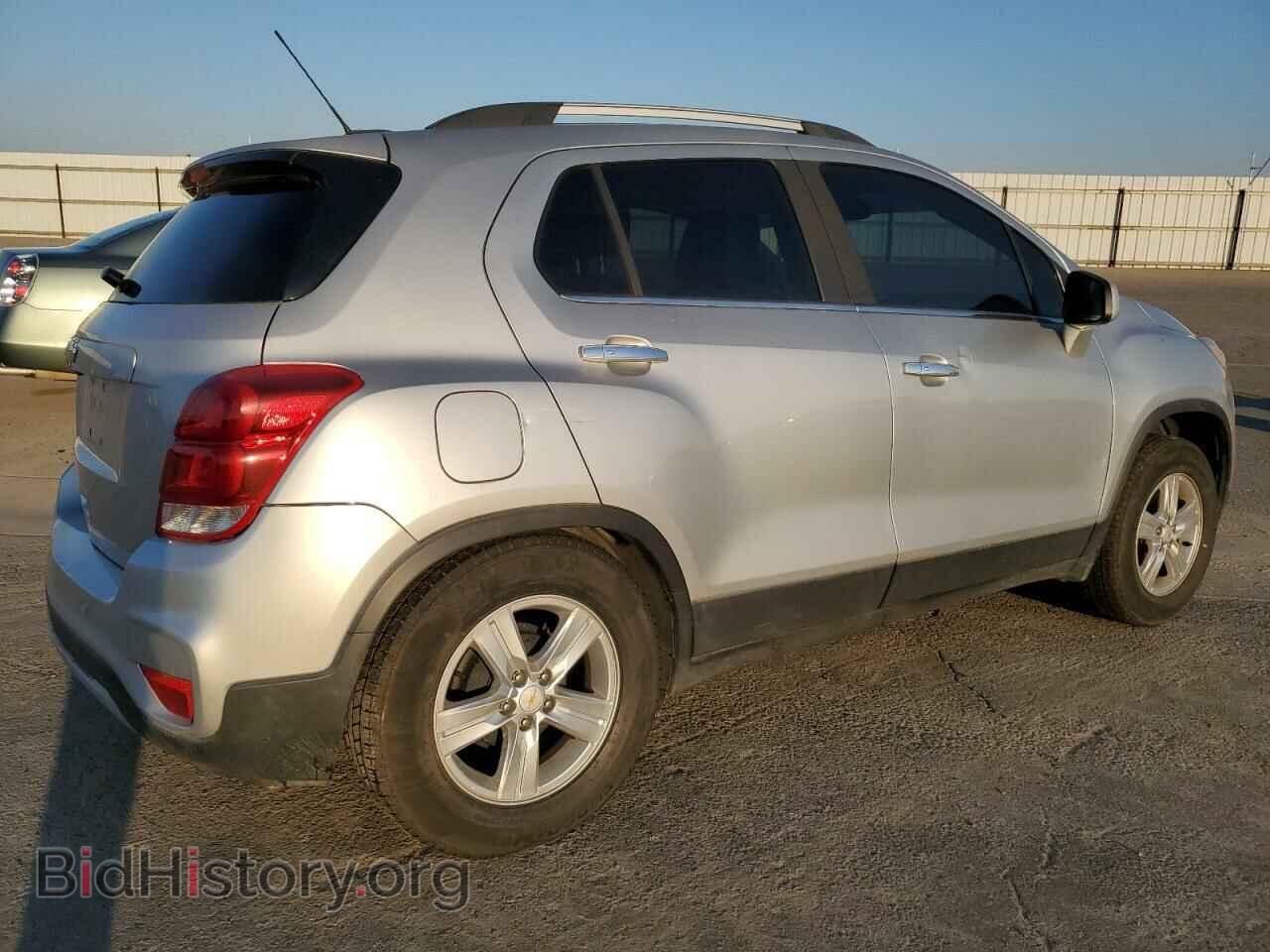 2018 CHEVROLET TRAX - VIN: KL7CJLSB3JB632293 - Фото 3
