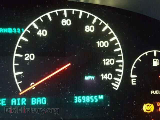 2001 CADILLAC DEVILLE - VIN: 1G6KF57931U144602 - Photo 8