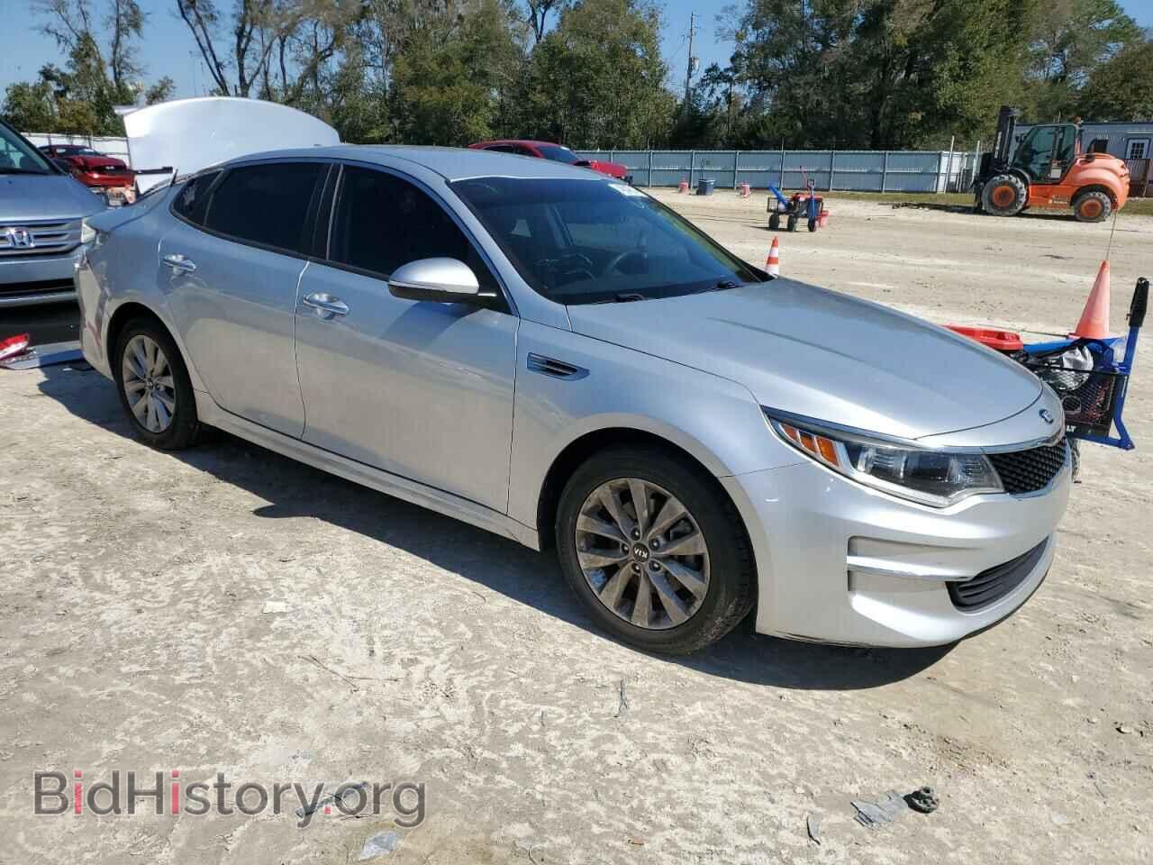 2017 KIA OPTIMA - VIN: 5XXGT4L37HG124666 - Фото 4