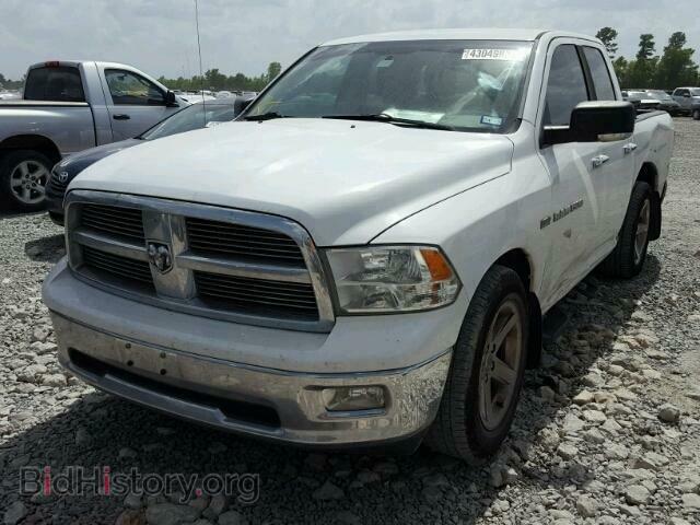 2011 DODGE RAM 1500 - VIN: 1D7RB1GTXBS637918 - Фото 2