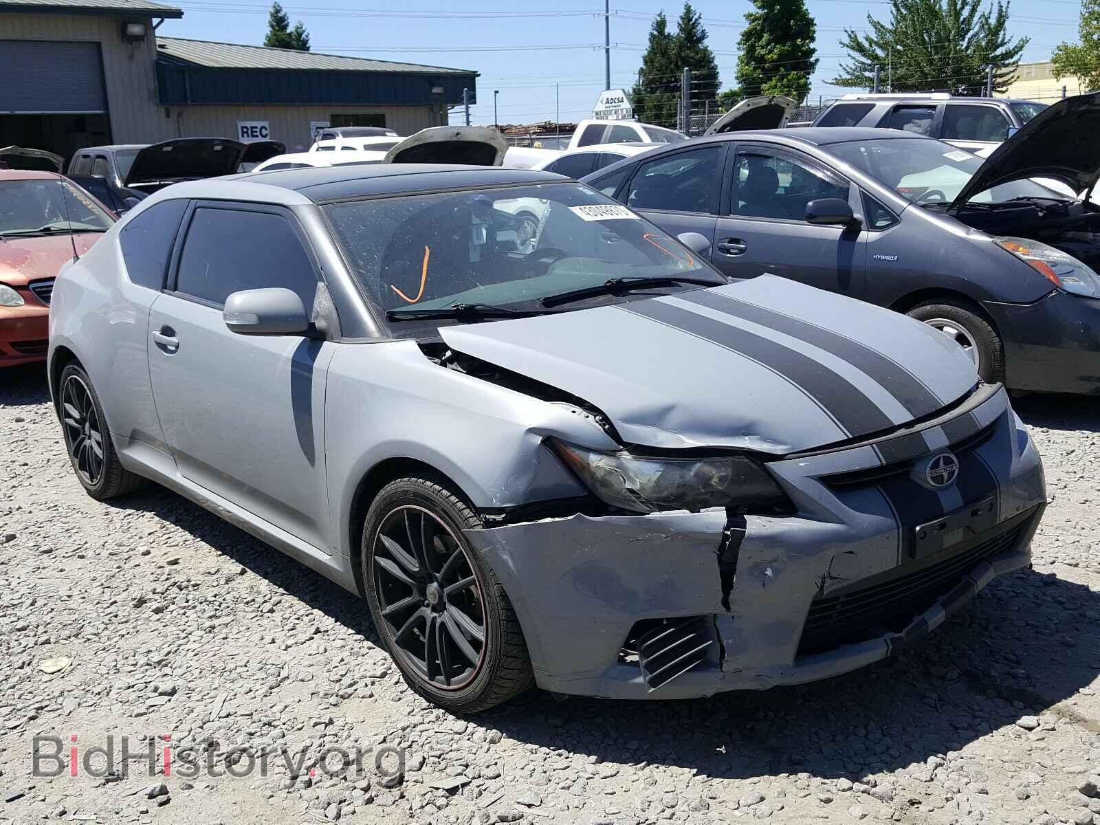 Photo JTKJF5C77B3017168 - TOYOTA SCION 2011