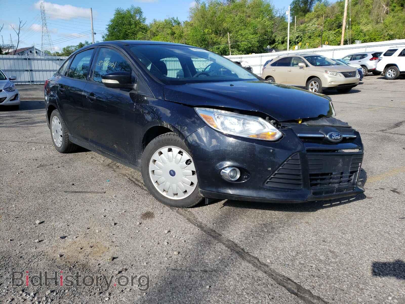 Photo 1FAHP3F28CL408375 - FORD FOCUS 2012