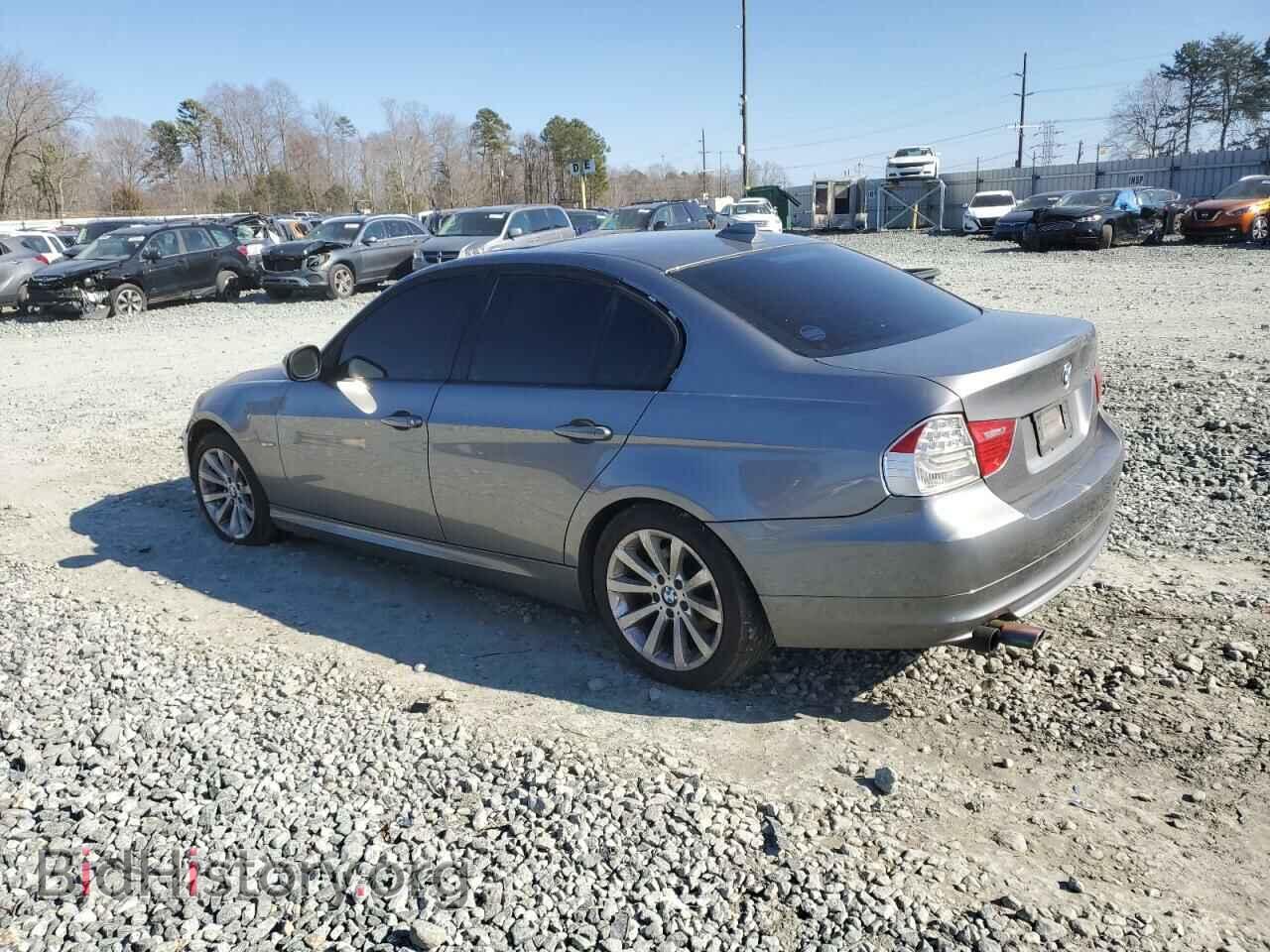 2011 BMW 3 SERIES - VIN: WBAPH7G54BNM58435 - Фото 2