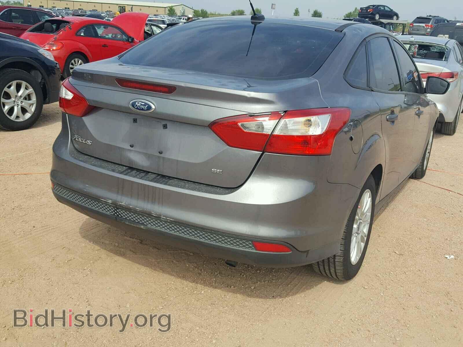 2012 Ford FOCUS (VIN 1FAHP3F24CL156317) — фото 4 из 10
