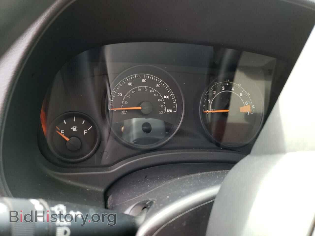 2014 JEEP COMPASS - VIN: 1C4NJCBA9ED882960 - Фото 9