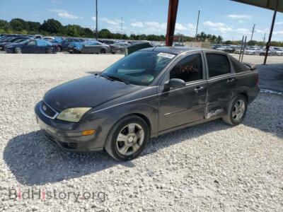 2006 Ford FOCUS ZX4, серый — VIN 1FAHP34N96W201610, Copart