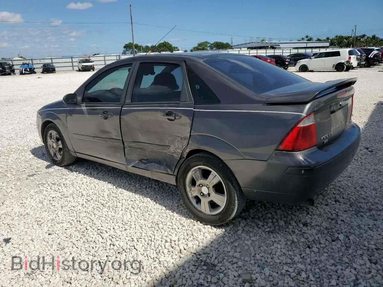 2006 FORD FOCUS - VIN: 1FAHP34N96W201610 - Фото 2