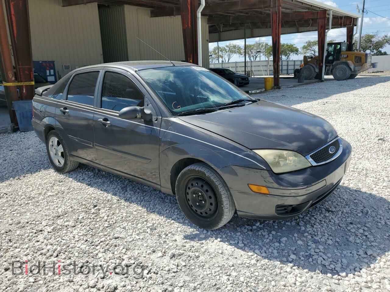 2006 FORD FOCUS - VIN: 1FAHP34N96W201610 - Фото 4