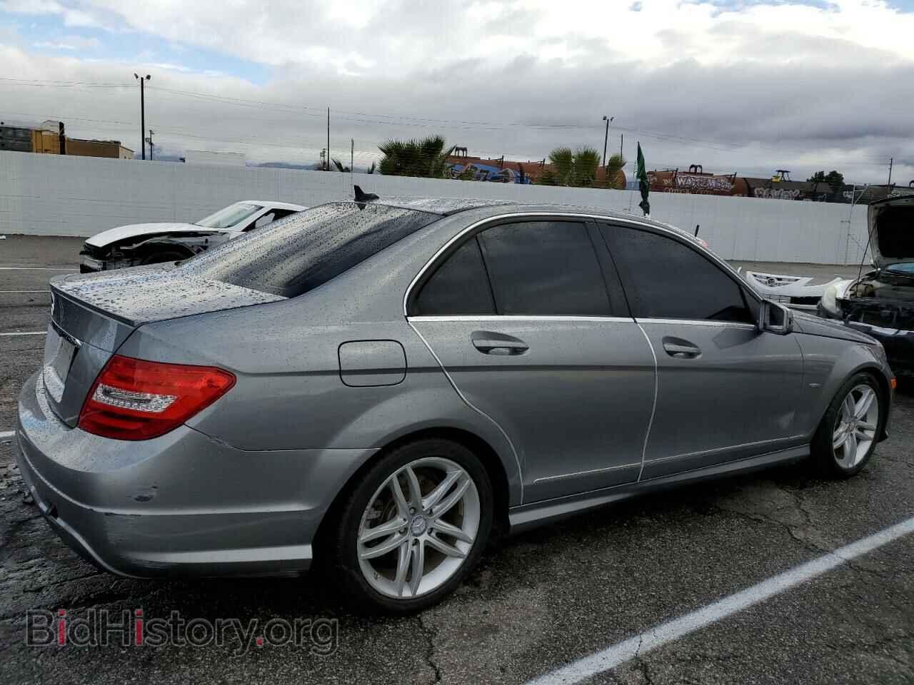 2012 MERCEDES-BENZ C-CLASS - VIN: WDDGF4HB8CA622005 - Фото 3