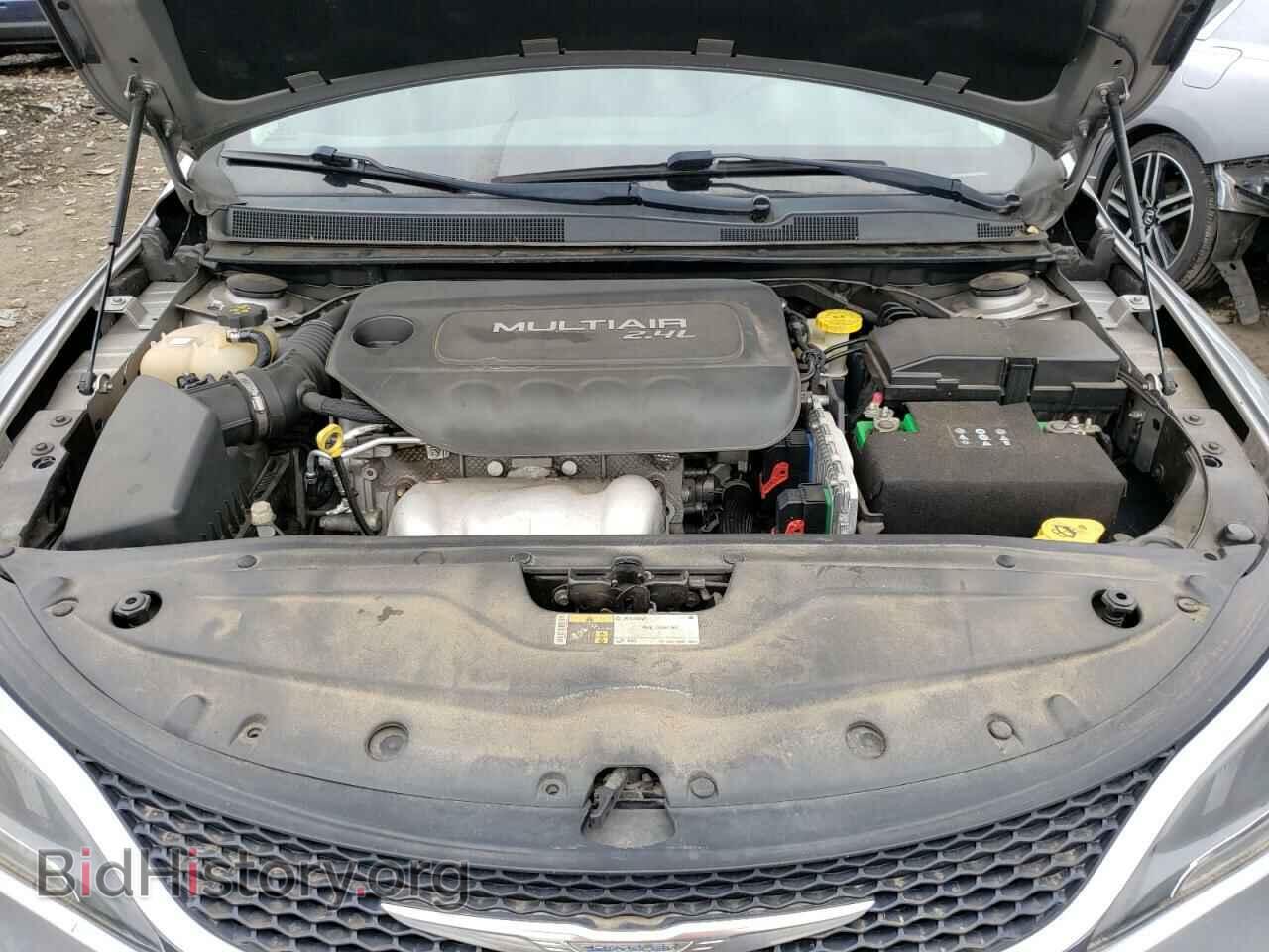 2015 CHRYSLER 200 - VIN: 1C3CCCAB3FN741216 - Фото 11