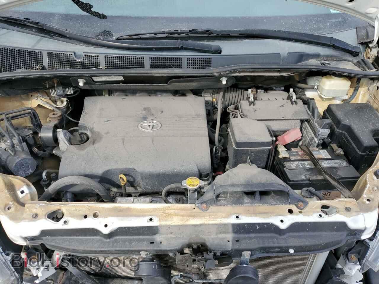 2015 TOYOTA All Models - VIN: 5TDKK3DC8FS631786 - Фото 11
