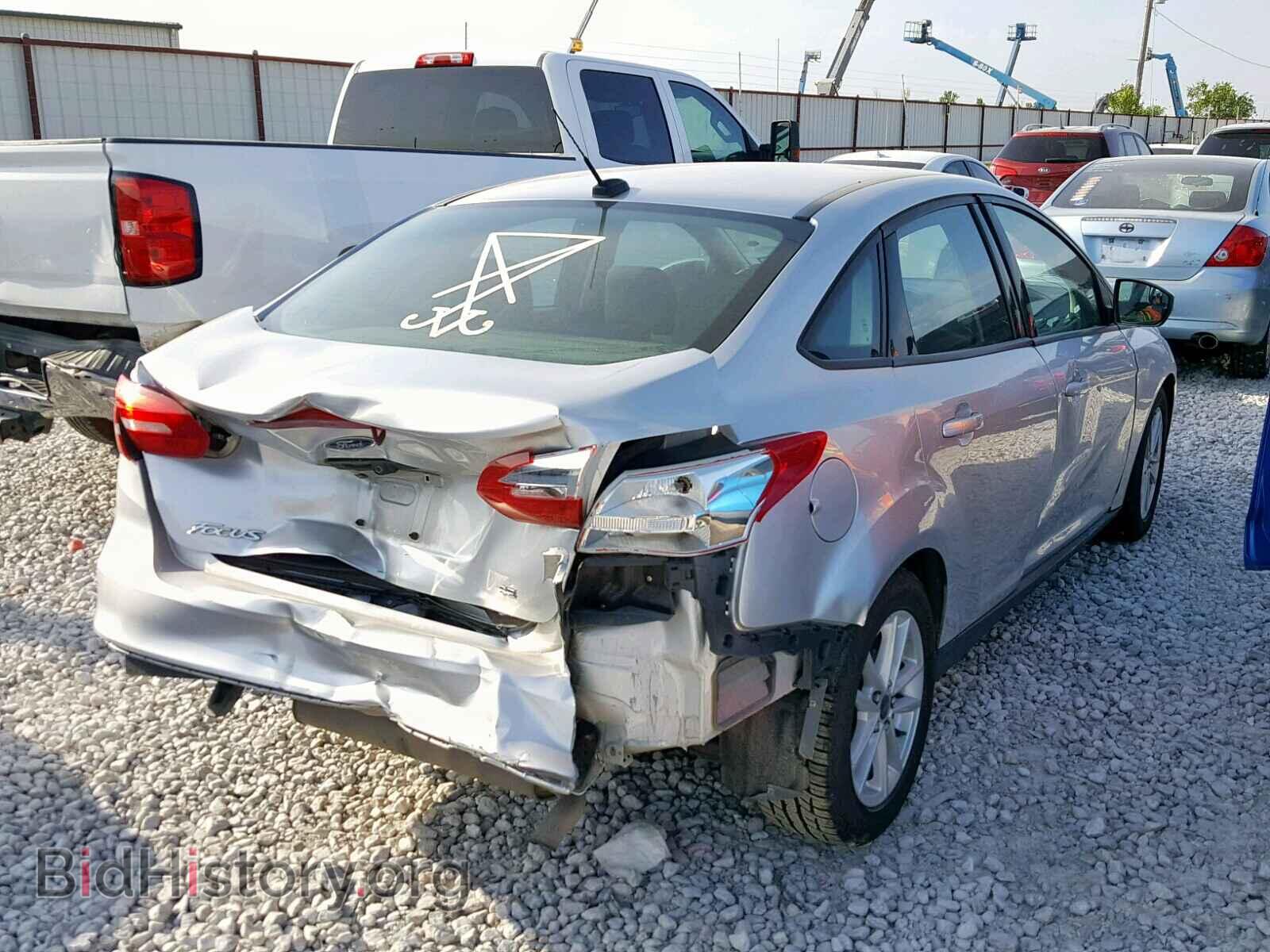 2016 FORD FOCUS SE - VIN: 1FADP3F22GL271499 - Фото 4