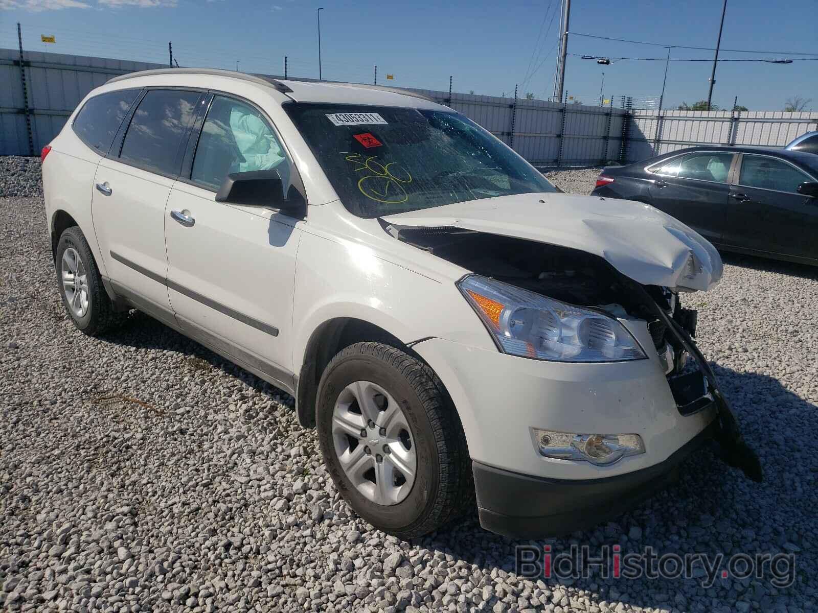 Photo 1GNKREED6CJ421072 - CHEVROLET TRAVERSE 2012