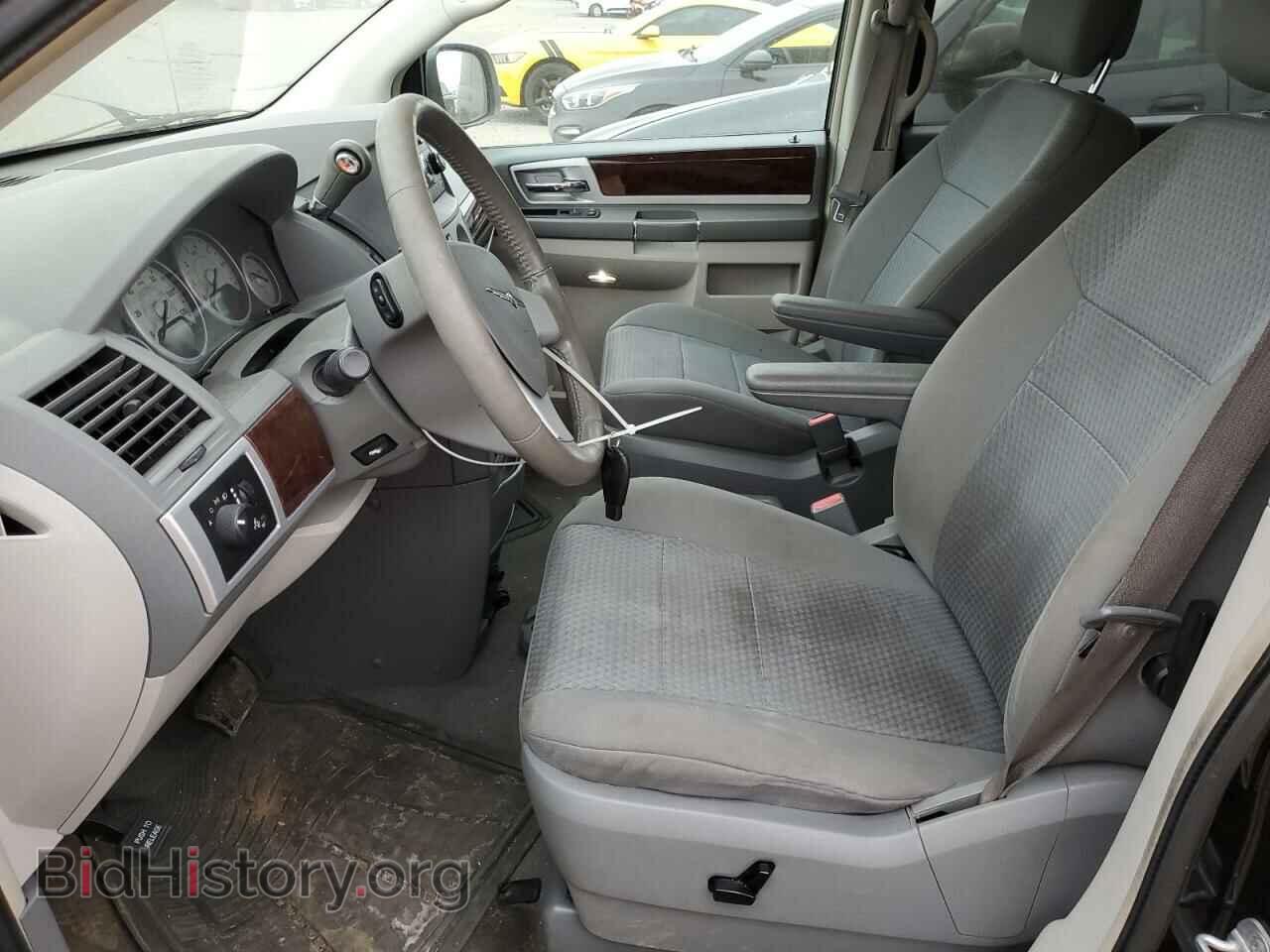 2010 CHRYSLER MINIVAN - VIN: 2A4RR5D1XAR440970 - Photo 7