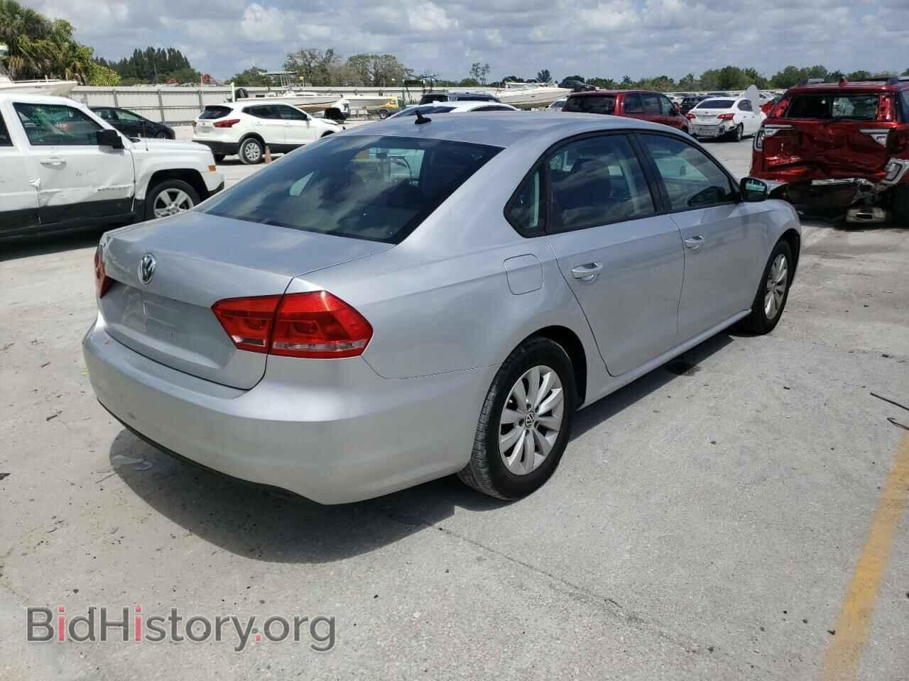 2013 VOLKSWAGEN PASSAT - VIN: 1VWAP7A39DC089375 - Фото 4