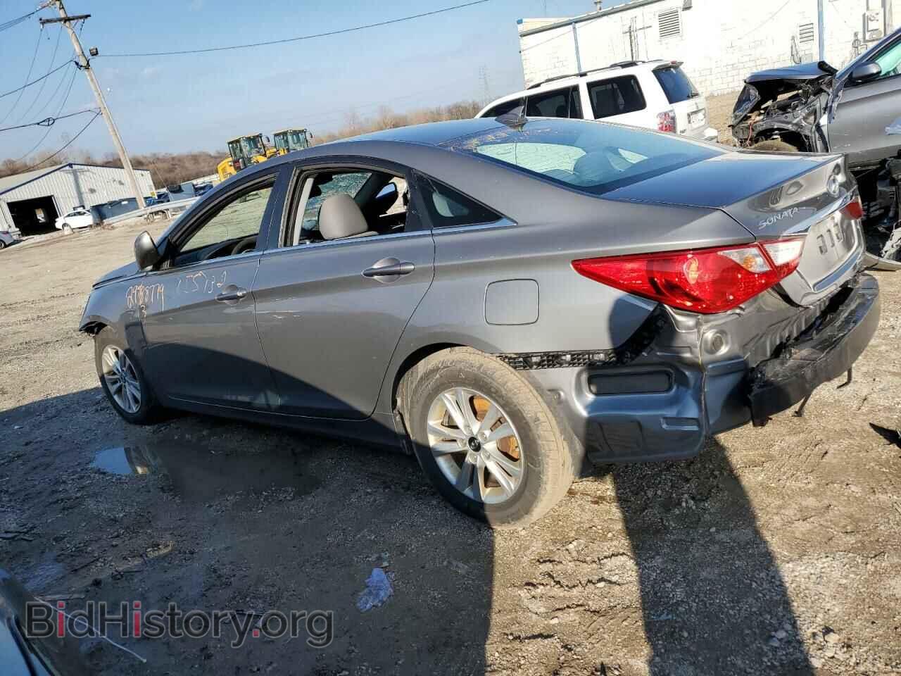 2013 HYUNDAI SONATA - VIN: 5NPEB4AC9DH755138 - Фото 2