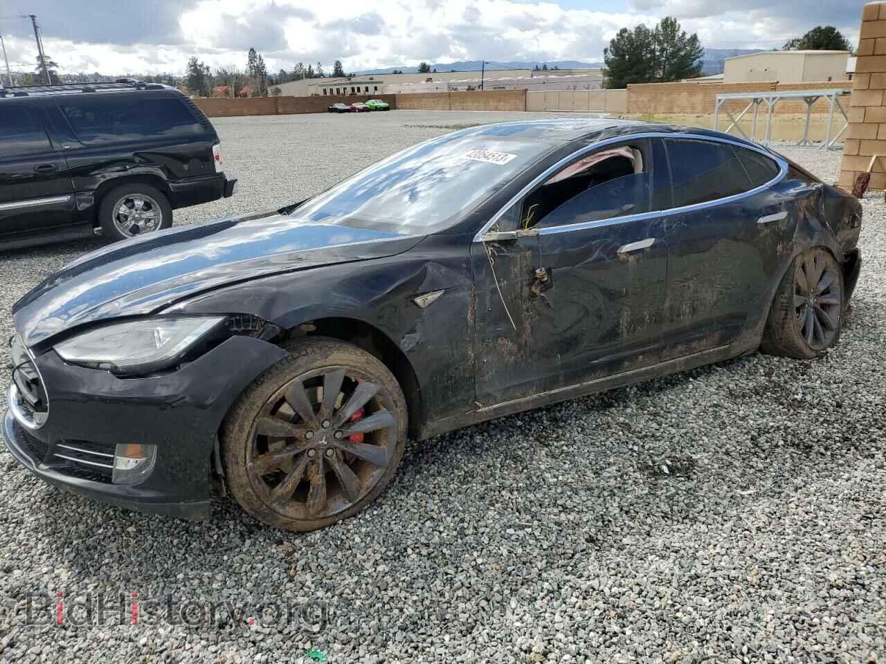 Фотография 5YJSA1DPXDFP26703 - TESLA MODEL S 2013