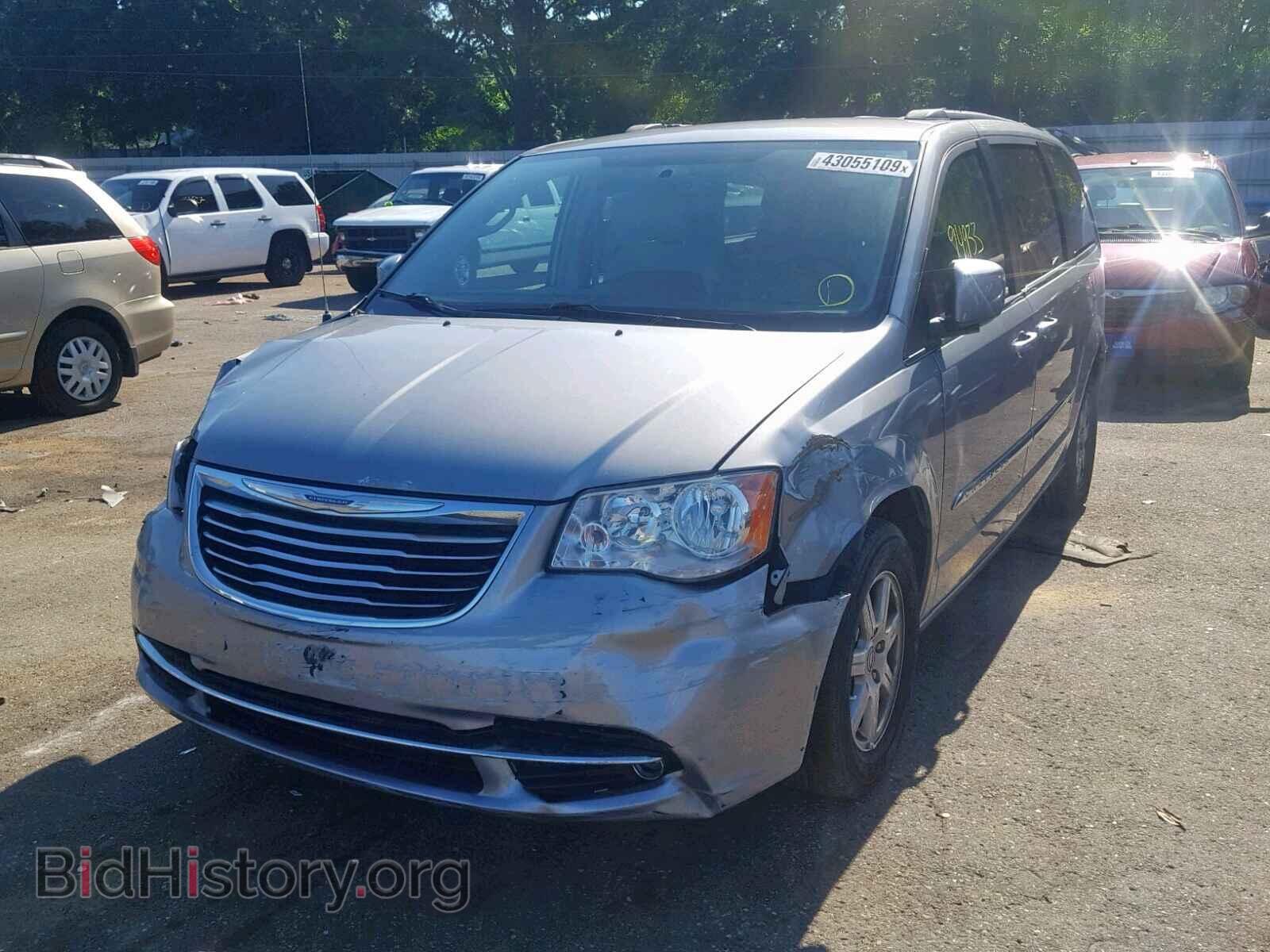 2013 CHRYSLER TOWN & COU - VIN: 2C4RC1BG7DR577280 - Фото 2