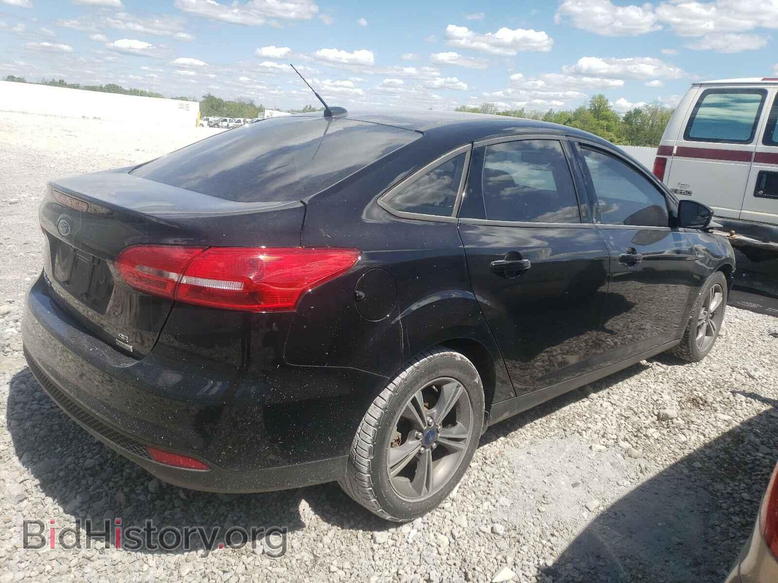 2017 FORD FOCUS - VIN: 1FADP3FE0HL243843 - Фото 4