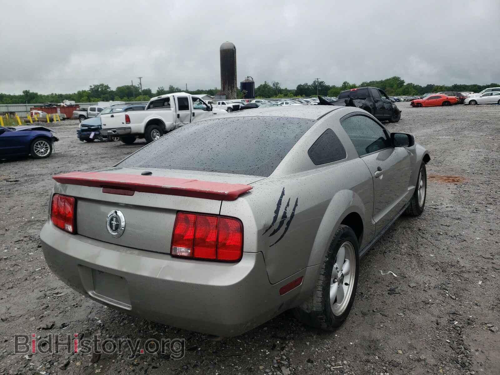 2008 FORD MUSTANG - VIN: 1ZVHT80N585155014 - Фото 4