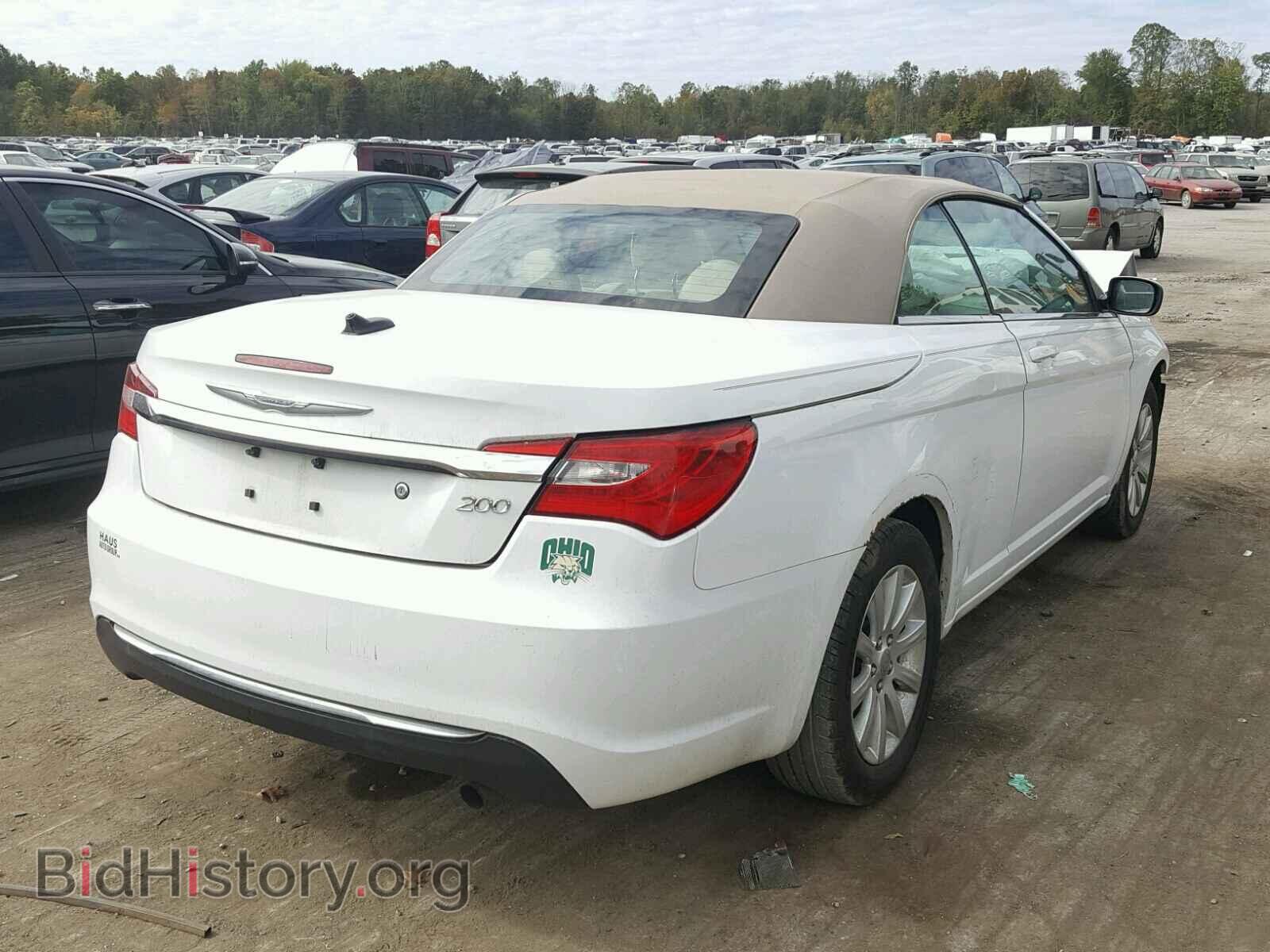 2013 CHRYSLER 200 - VIN: 1C3BCBEBXDN511637 - Фото 4