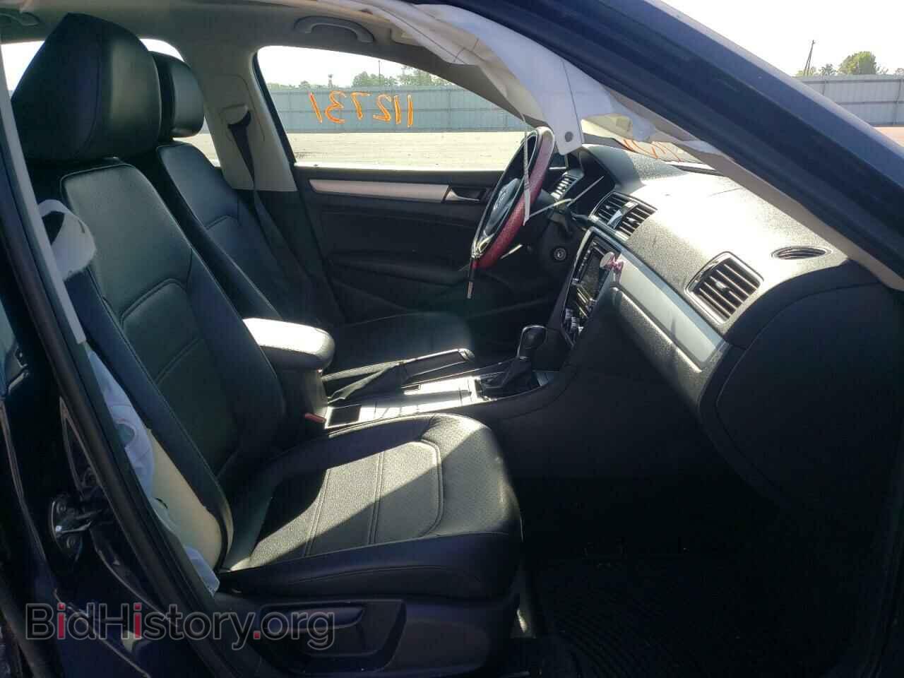 2012 VOLKSWAGEN PASSAT - VIN: 1VWBP7A35CC090106 - Фото 5